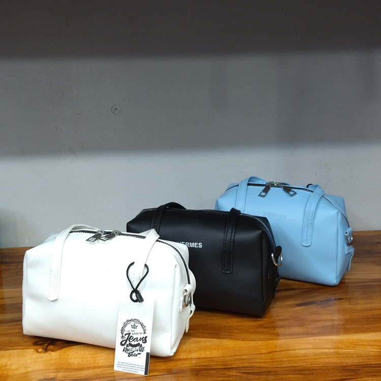 کیف دوشی زنانه هرمس